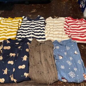 6 month zip-up footie pajamas (lot of 7 pairs)